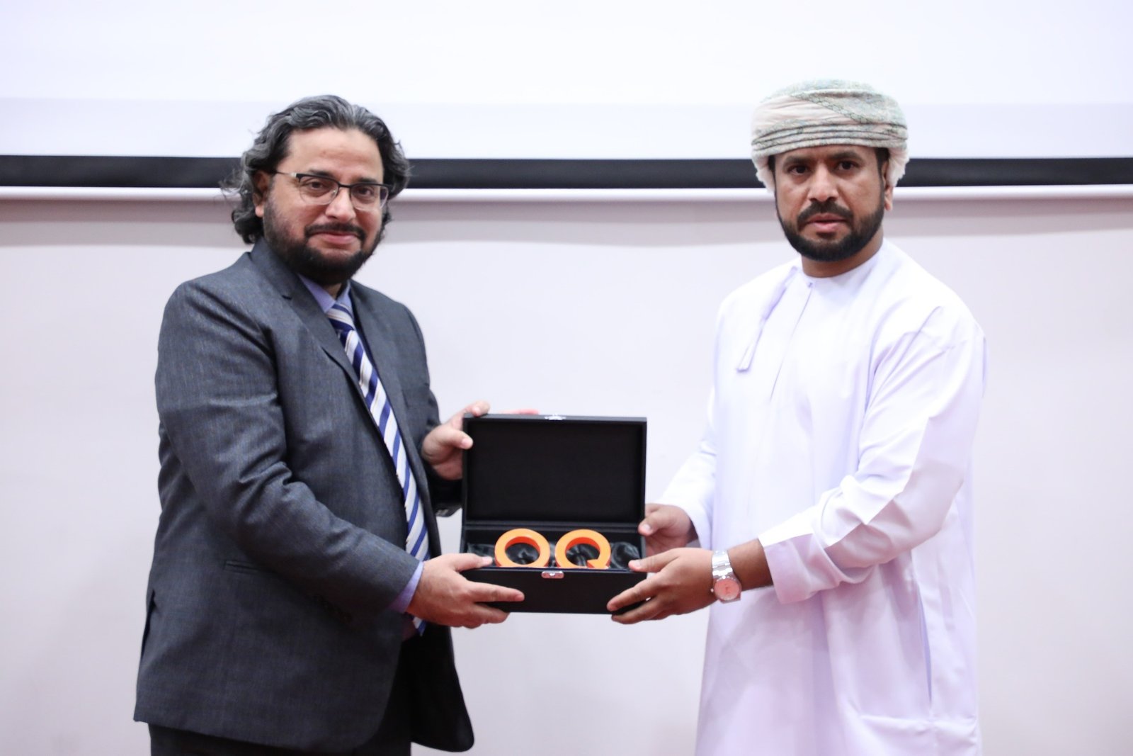 مبادرة أسعف مع أوكيو بجامعة ظفار Asef initiative with OQ in Dhofar University