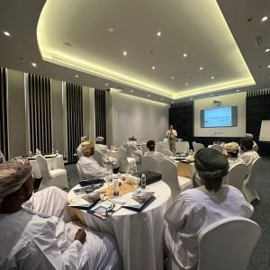 Dhofar University implements governance program and institutional performance development for Dhofar Municipality employees-2 Dhofar University implements governance program and institutional performance development for Dhofar Municipality employees-2