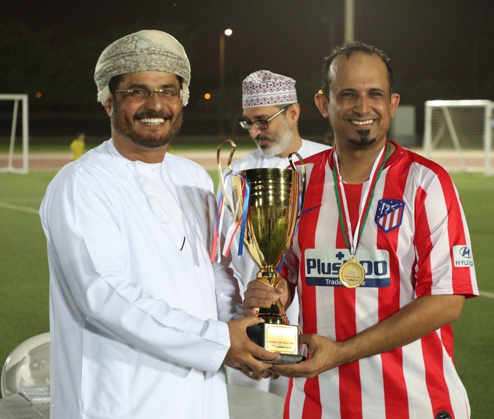 Red Team Triumphs in the Second Ramadan Tournament for Dhofar University Staff