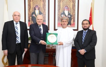 Dhofar University Welcomes Delegation from Association of Arab Universities and Future University, Egypt